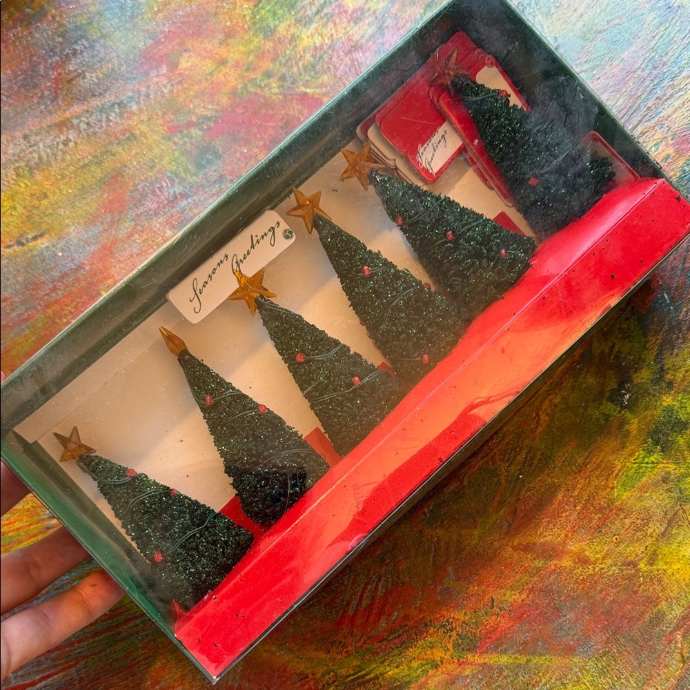 Placecard Holders Holiday Miniature Tree 6 Set w. Gold Stars Battery operated